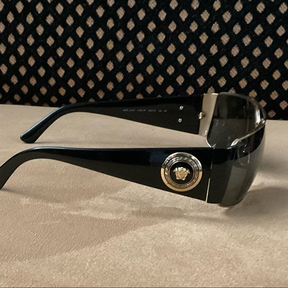 VERSAGE SUNGLASSES